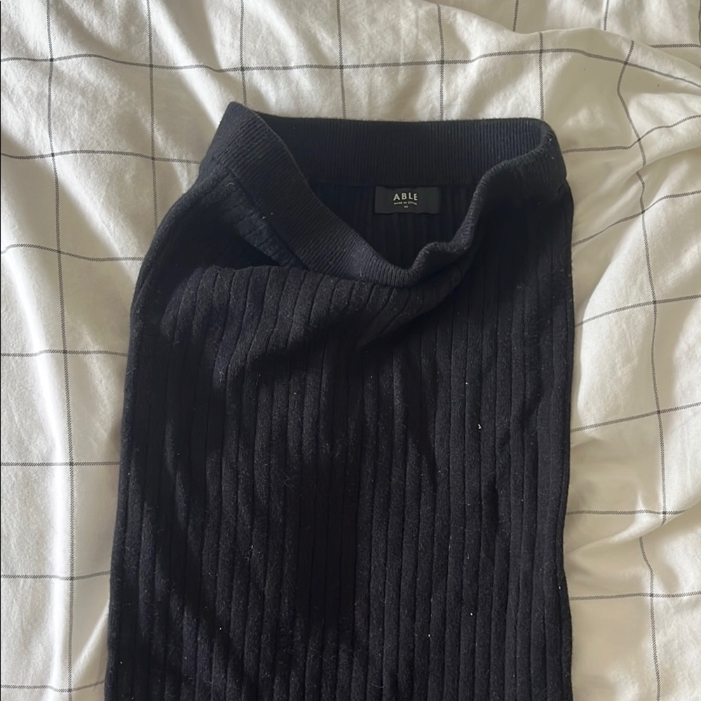 Able Midnight Ribbed Skirt fall winter staple!